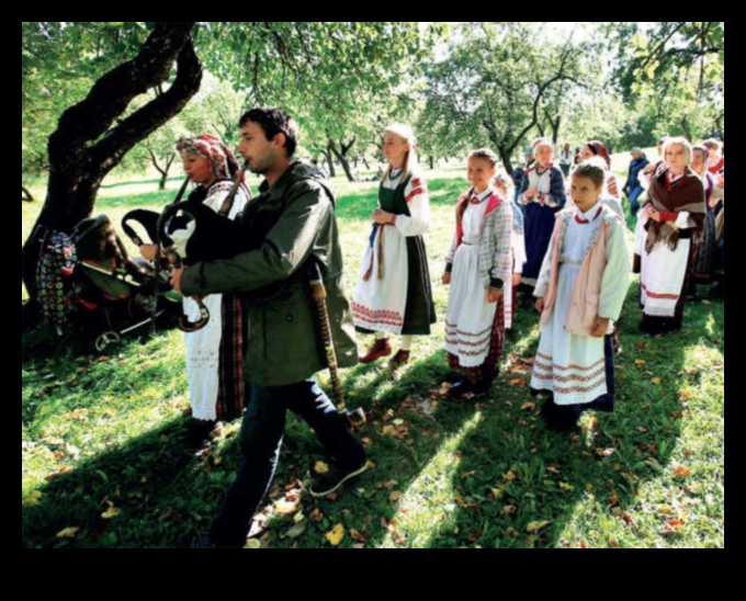 Trasee tradiționale: călăuzire prin bogățiile patrimoniului cultural