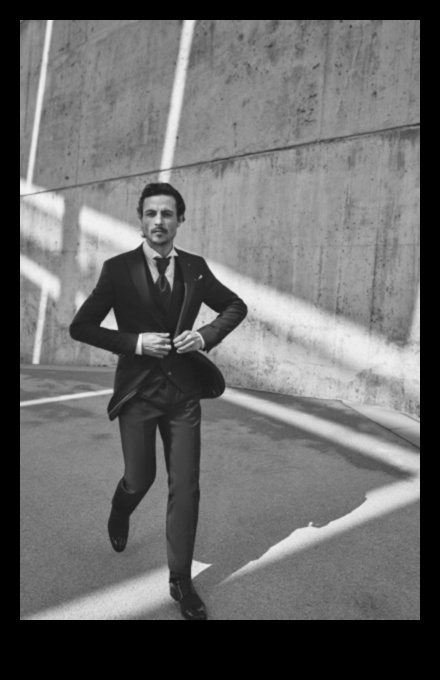 Chic Elegance: Triumful modei mirilor