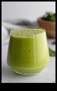 Deveniți verde și străluciți: obținerea unei sănătăți strălucitoare cu smoothie-uri dense în nutrienți